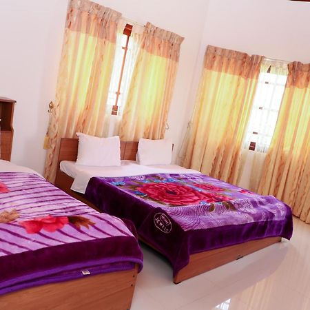 Oviya Guest Bed & Breakfast Нувара Елия Екстериор снимка